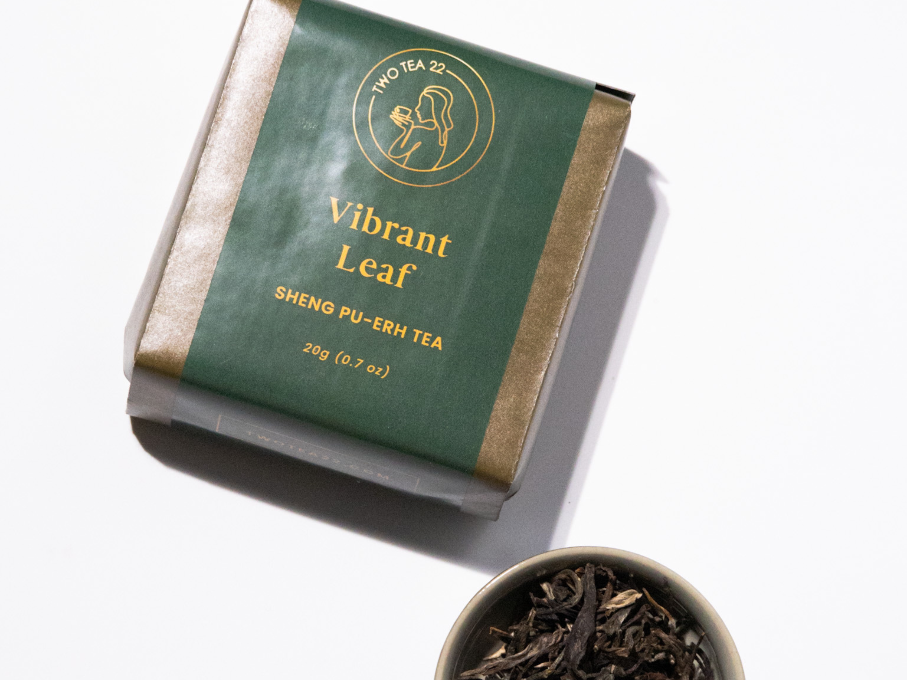Vibrant Leaf Sheng Pu-erh Tea (20g Loose Leaf)